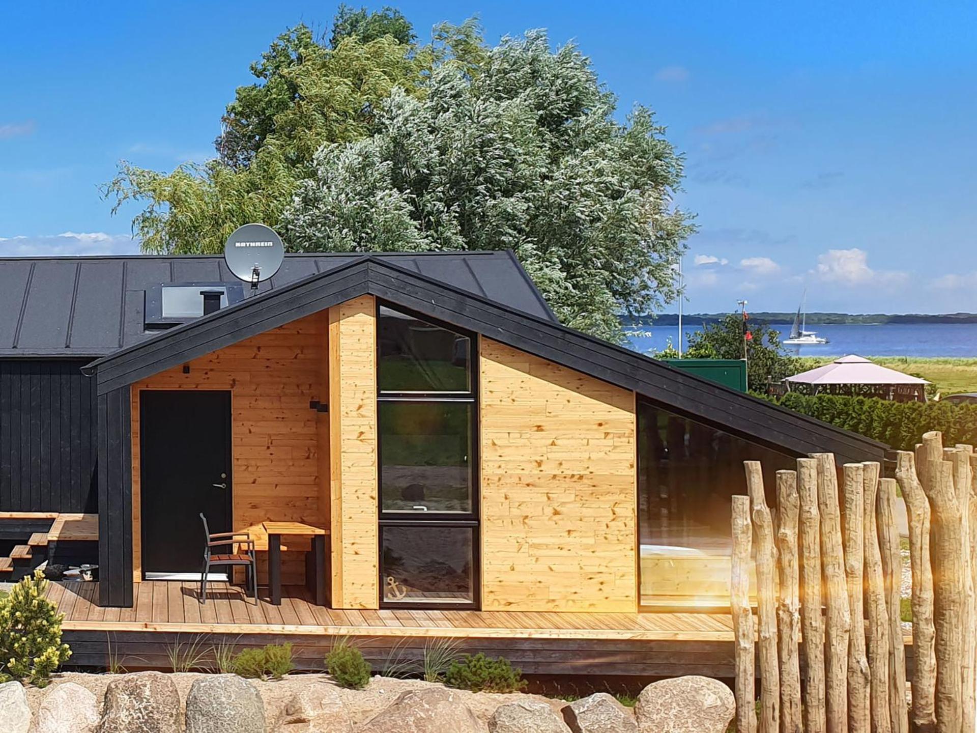 Werder Chalet -- Wolke 7 -- Ostsee-Strand 150M I Sauna I Ekamin I Tiny House Fuer 2 Personen I By "Meyers Am Meer" Boiensdorf Buitenkant foto